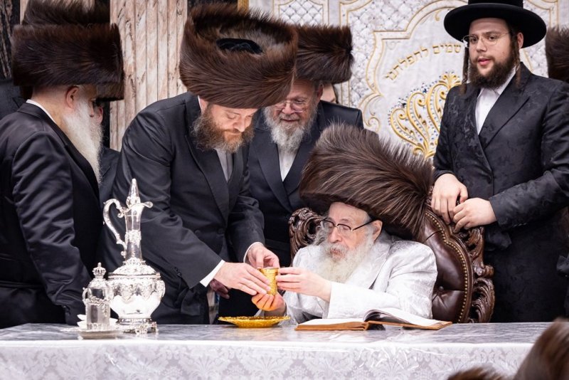 האחים לאנטשעווסקי