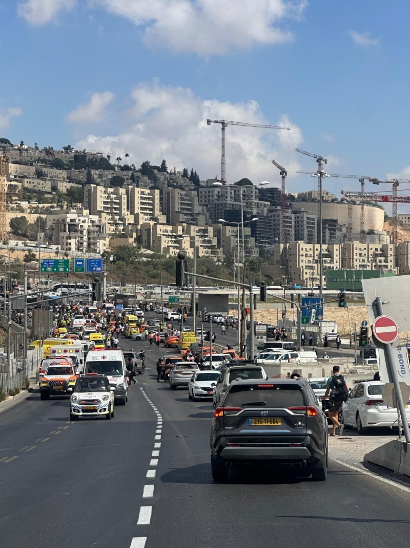 ישי ירושלמי - <blat>בחדרי חרדים</blat>