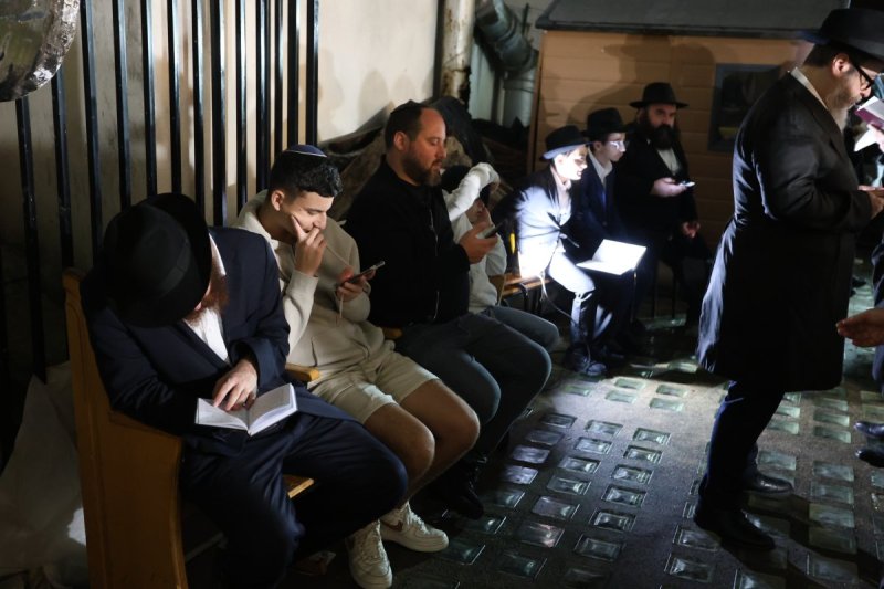 מרדכי לובעצקי