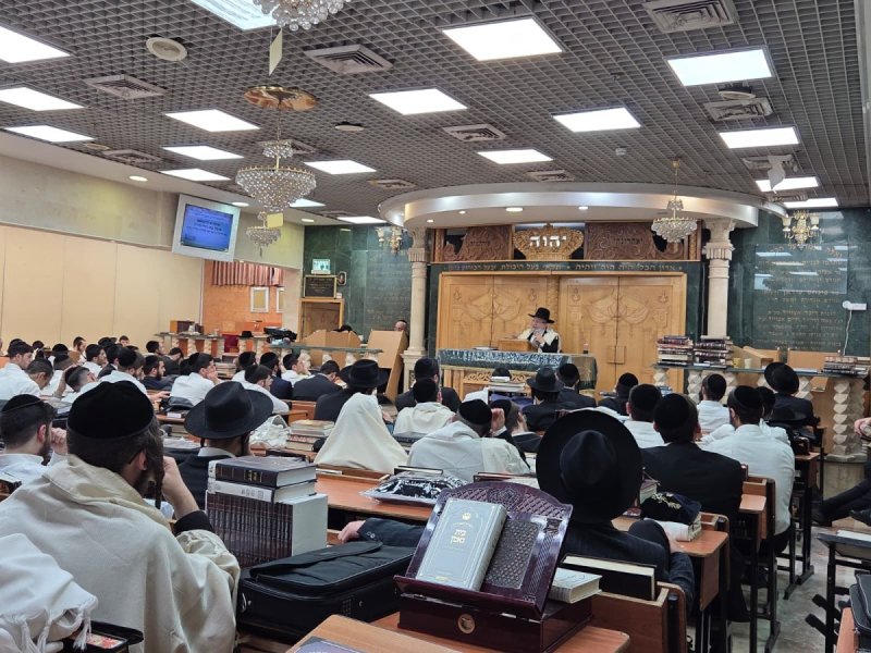 באדיבות המצלם