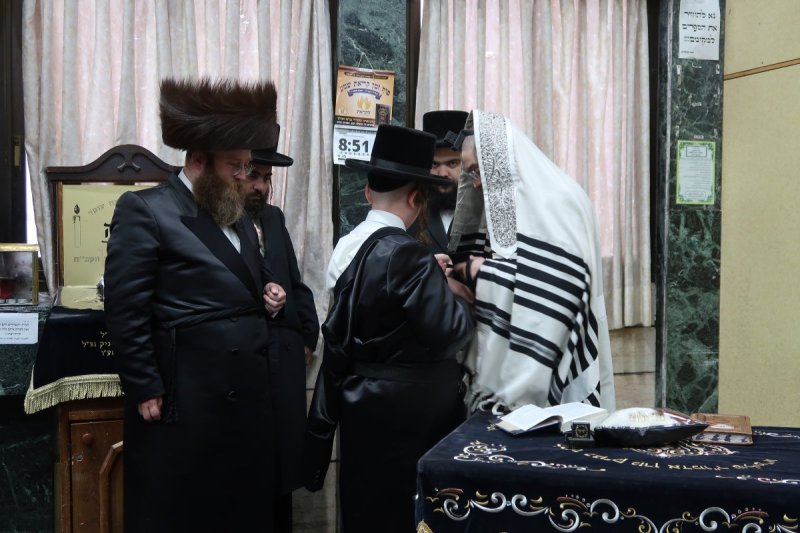 באדיבות המצלם