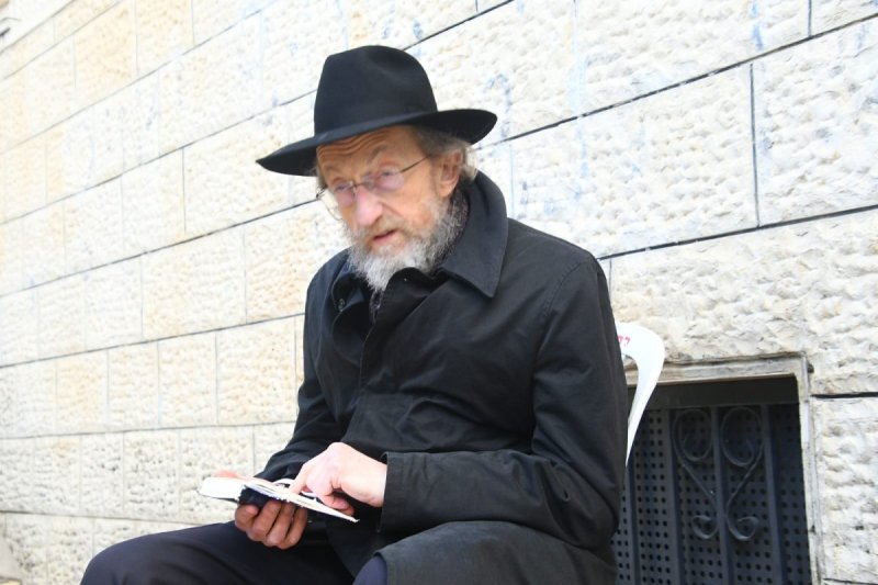 ארי קופרשטוק