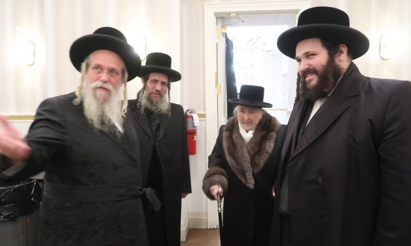 האדמו"ר מצאנז ארה"ב ישבות בירושלים | כל אירועי וזמני השבת
