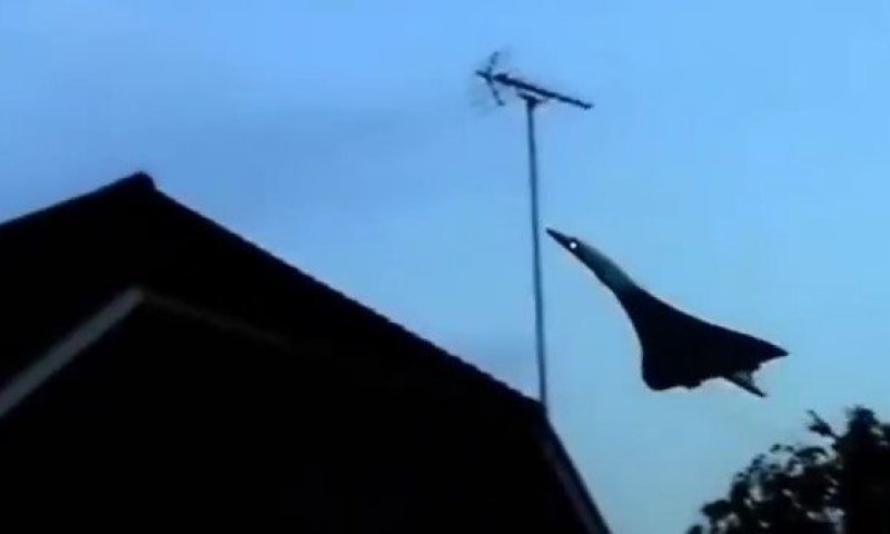 תיעוד נדיר משנת 2003: מטוס הקונקורד בטיסה בלתי נשכחת