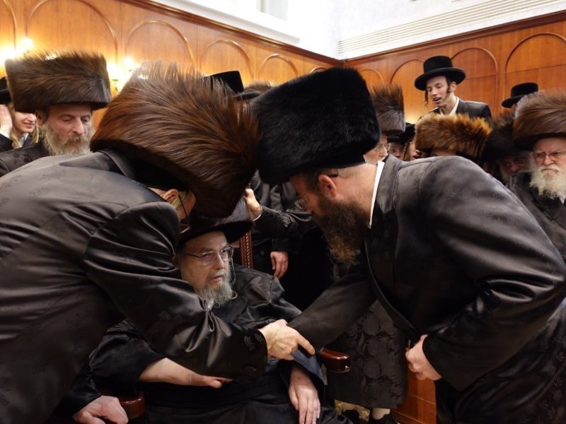 אנשיל בעק וא.מ.ש