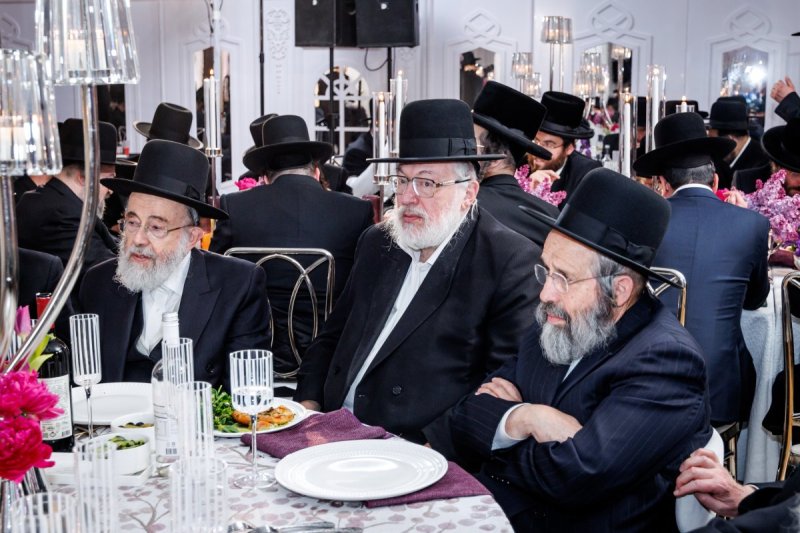 אברומי בלום