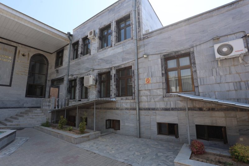 מרדכי לובעצקי