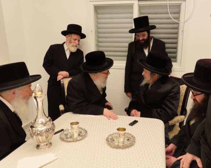באדיבות המצלם