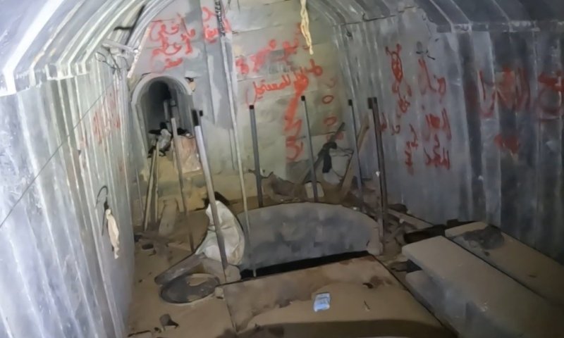 מתחפשים לנשים ומסתתרים במסגדים: כך שרדו בכירי חמאס מעל ומתחת לקרקע