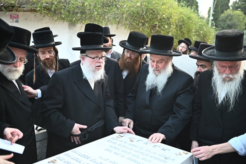 שוקי לרר