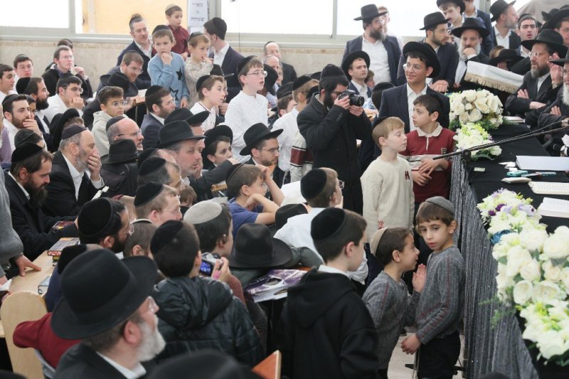 אברהם אבידן