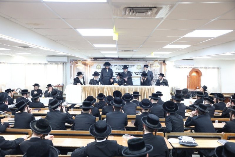 א. אייזנבאך