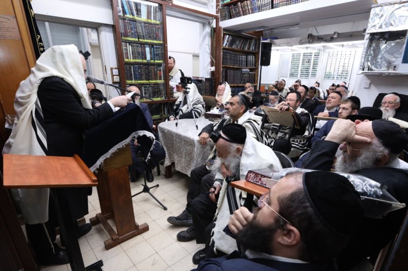 באדיבות המצלם