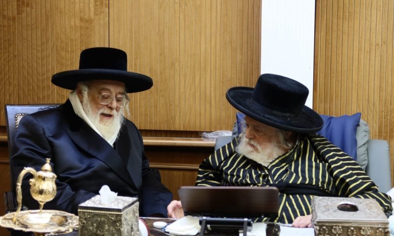 פסגה במאה שערים: האחים האדמו"רים מ'תולדות' שוחחו שעה וחצי ביחידות