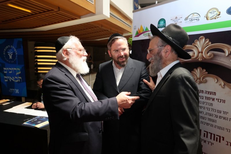 קובי הר צבי ומאיר זלזניק