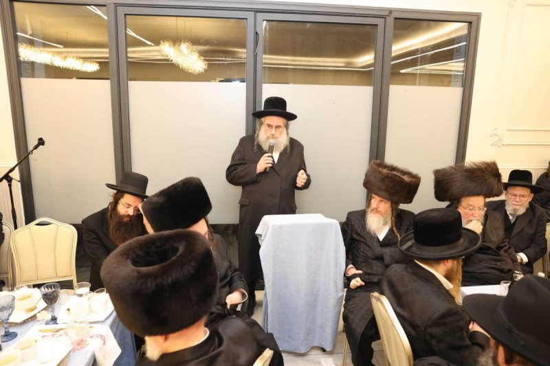 א. אייזנבאך