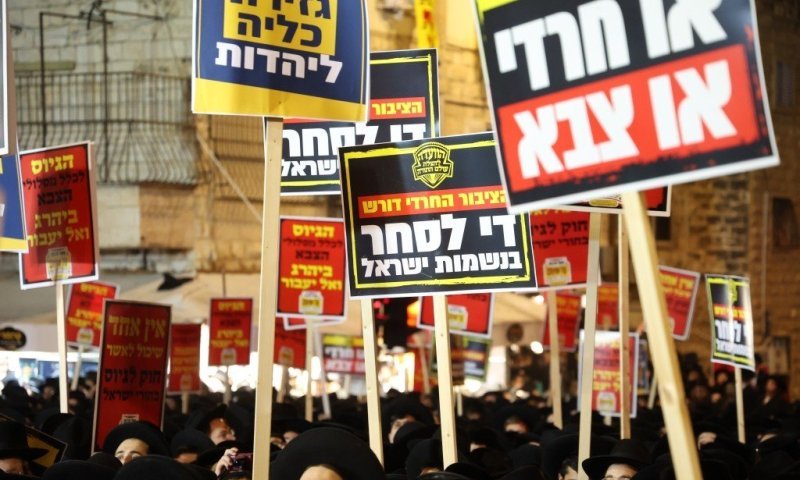 "שקט הוא רפש": דרעי במתקפה חסרת תקדים על היועמ"שית וראשי הימין