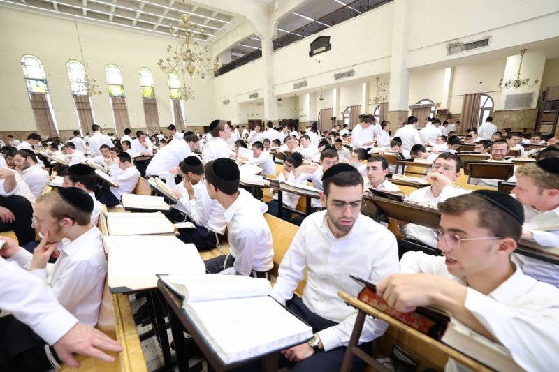 באדיבות המצלם