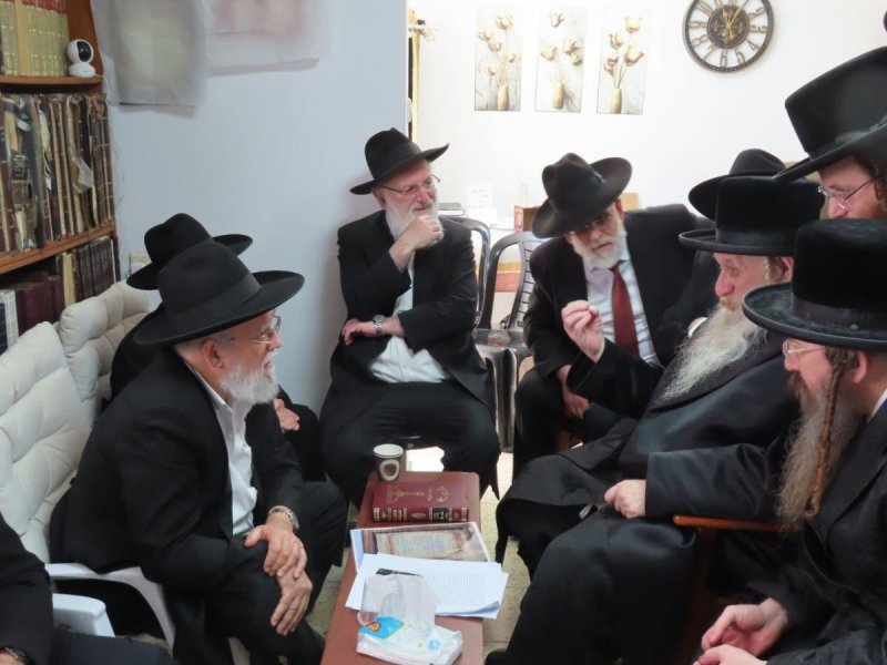 באדיבות המצלם