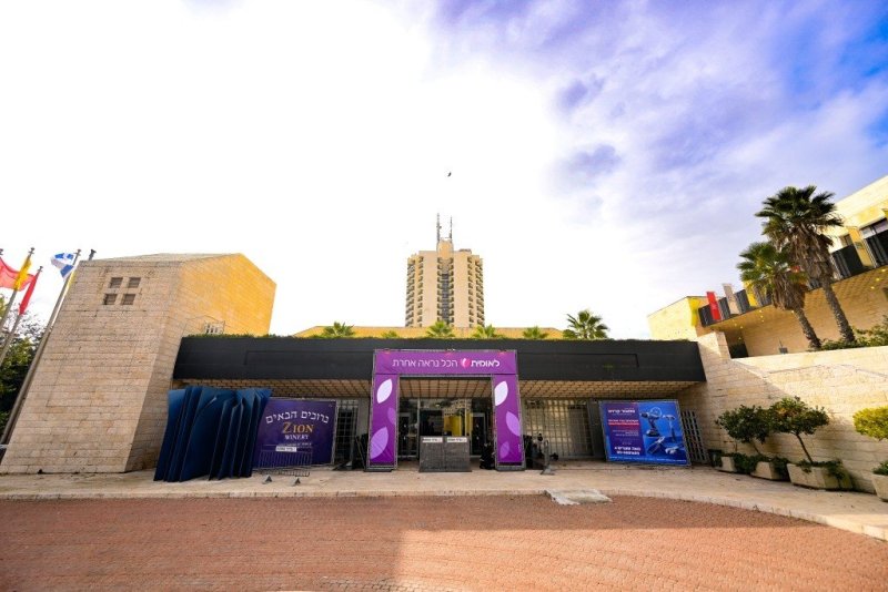 משה גולדשטיין ושמוליק קורלנסקי