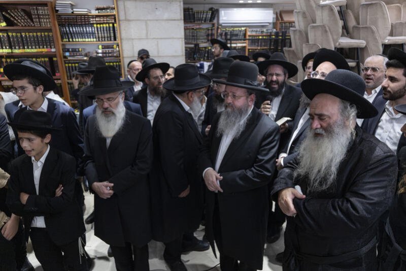 יונתן זינדל - פלאש 90