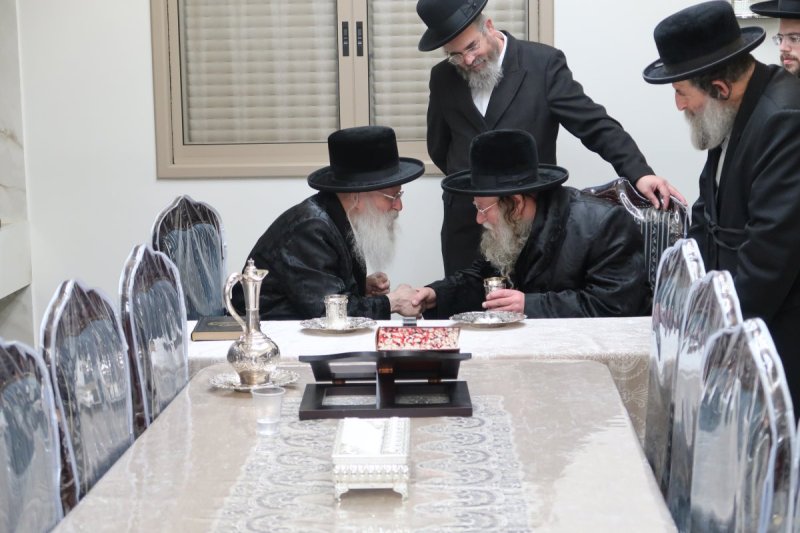 באדיבות המצלם