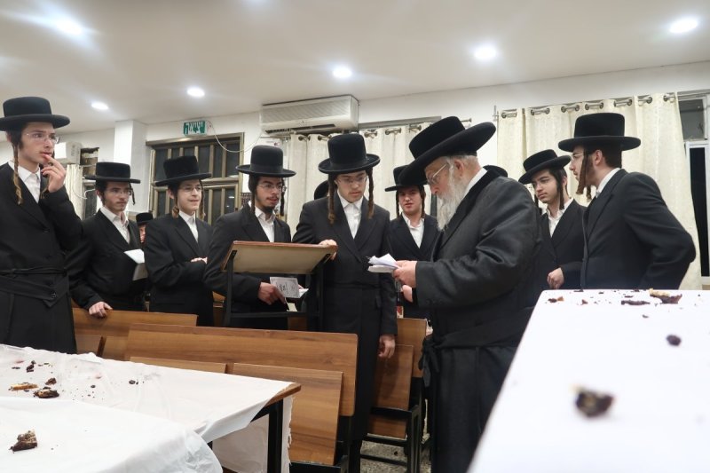 שימי פ.