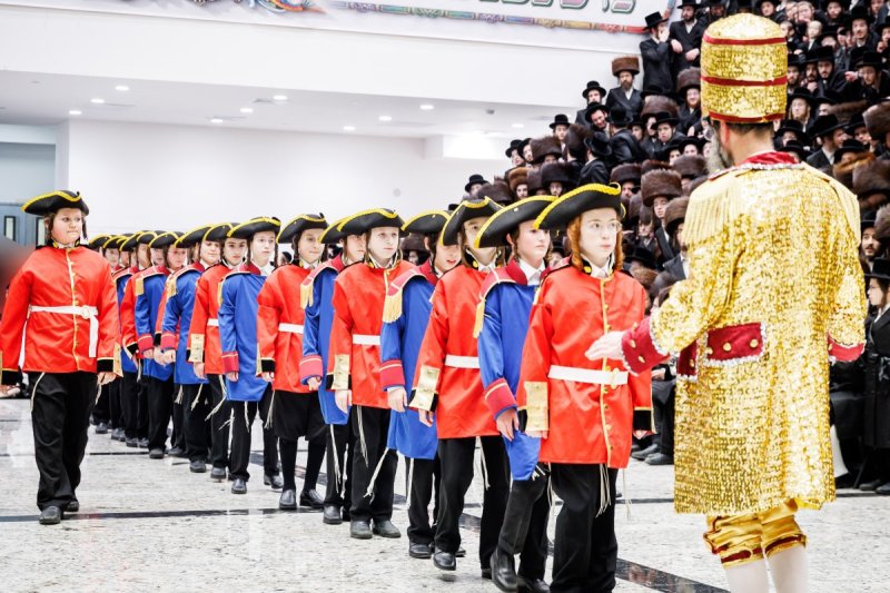 אברומי בלום והלל ל"ש