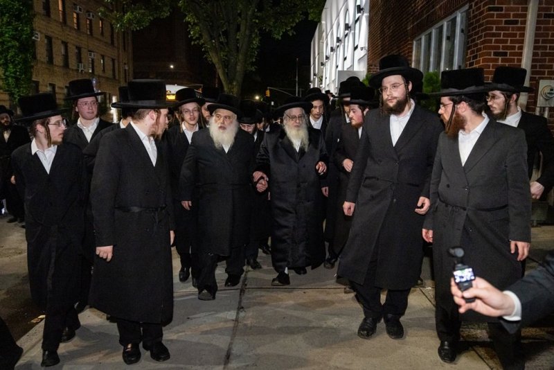 האחים לאנטשעווסקי