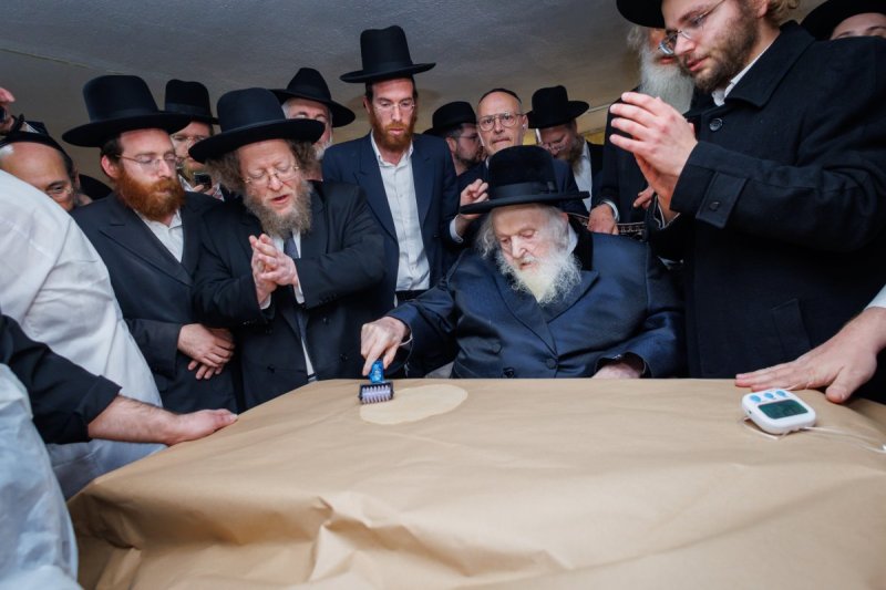 דניאל נפוסי