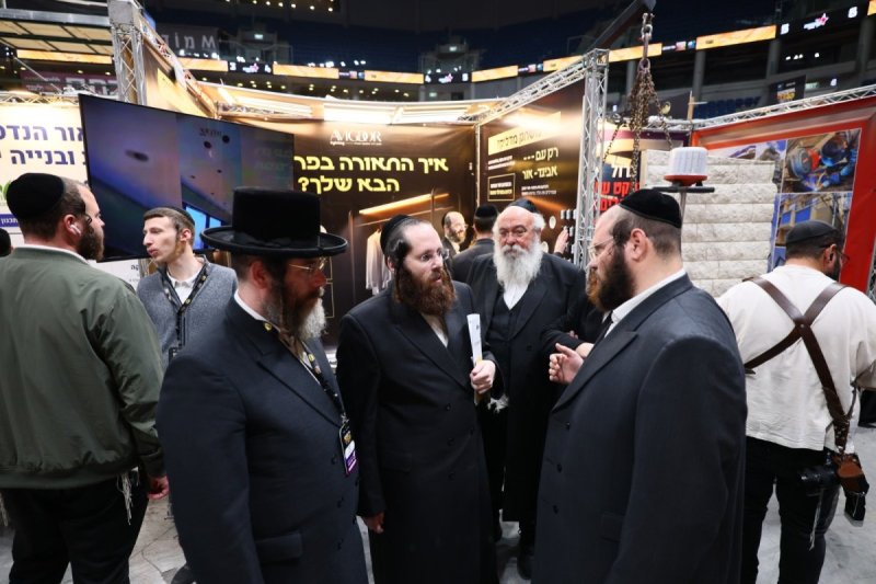 באדיבות המצלם