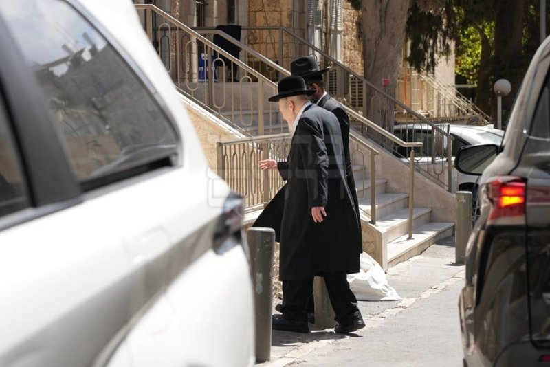 באדיבות המצלם