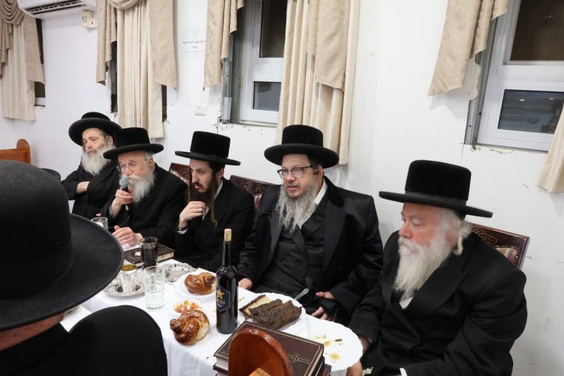 א. שטול