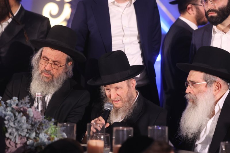 שלומי כהן, שמוליק קורלנסק ודוד מנדלסון 