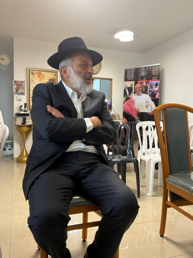 באדיבות המצלם