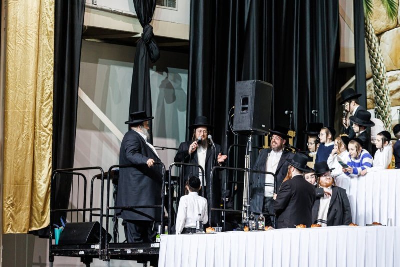 האחים לעטשעווסקי - שלמה ב. - אייזיק ג,  י. שטיין