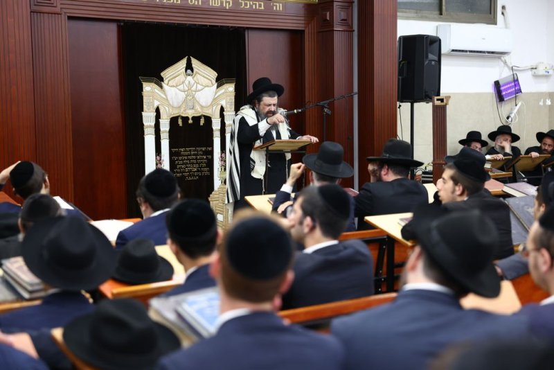 באדיבות המצלם