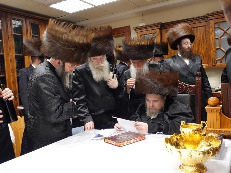 אנשיל בעק וא.מ.ש