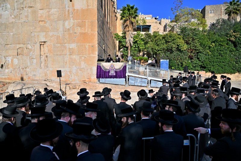 יהושע פרוכטר