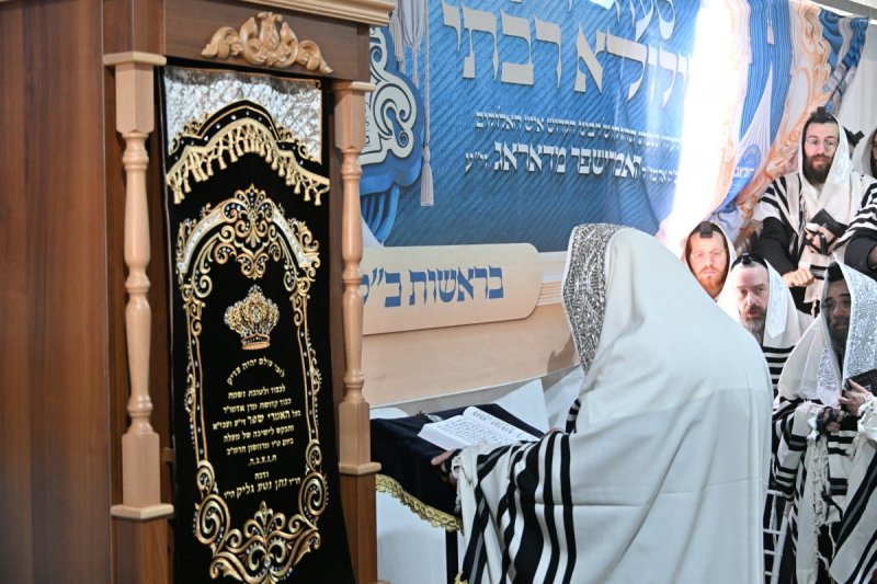 באדיבות המצלם