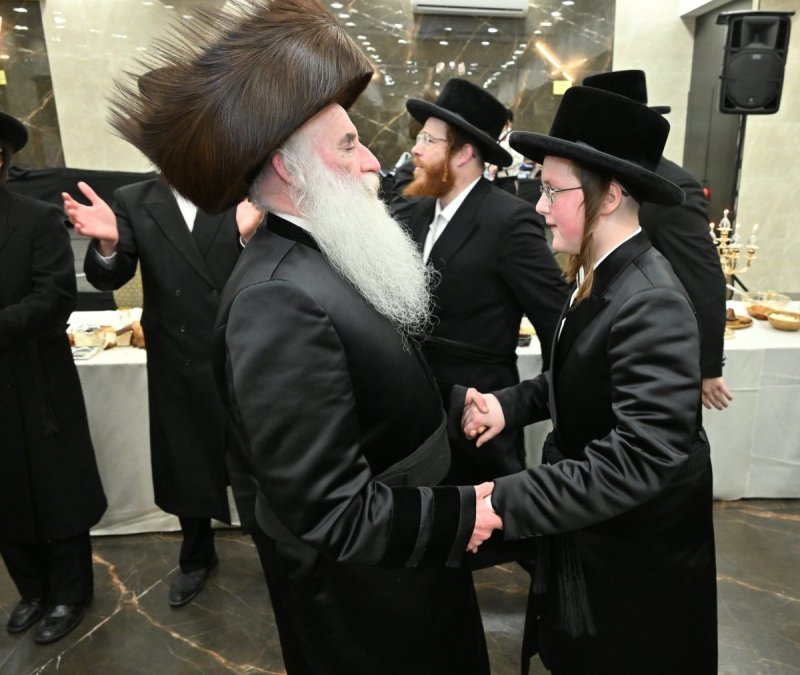 באדיבות המצלם