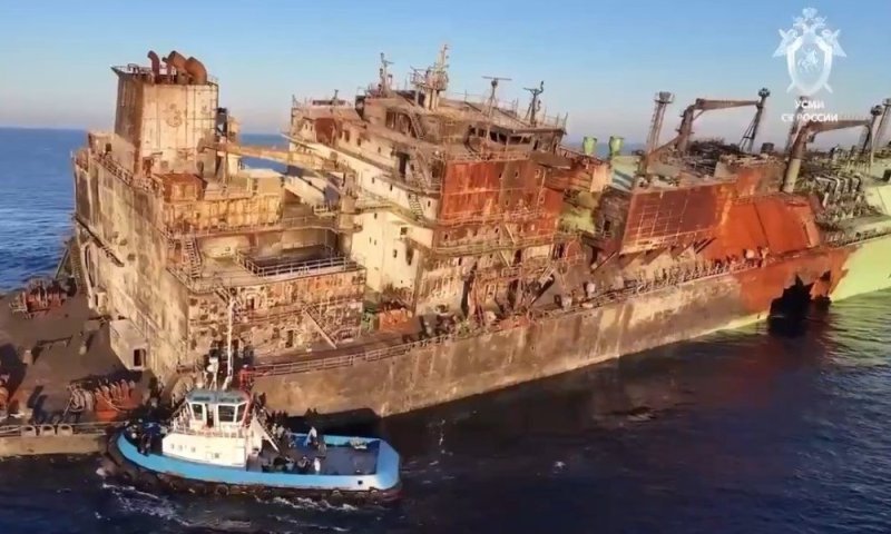 מצילומי רחפן ועד לתיעוד תת-ימי: רוסיה מציגה את הנזק הכבד למכלית הגז שהותקפה