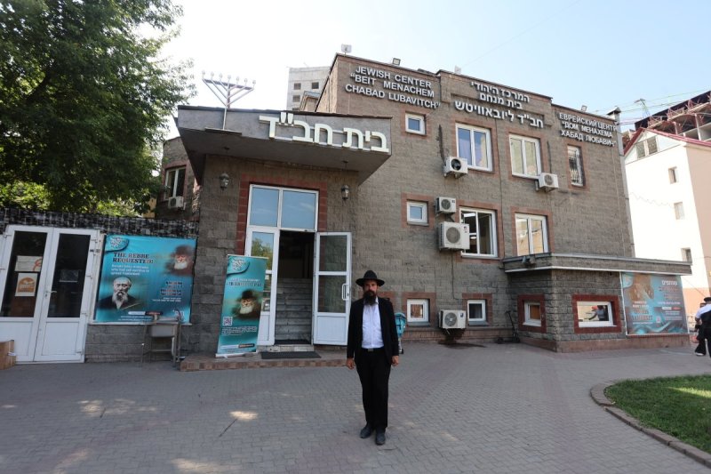 מרדכי לובעצקי