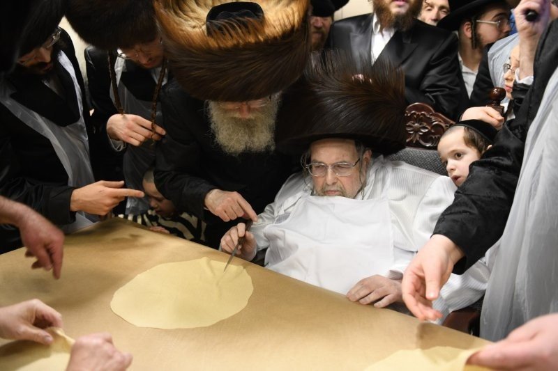 אנשיל בעק וא.מ.ש