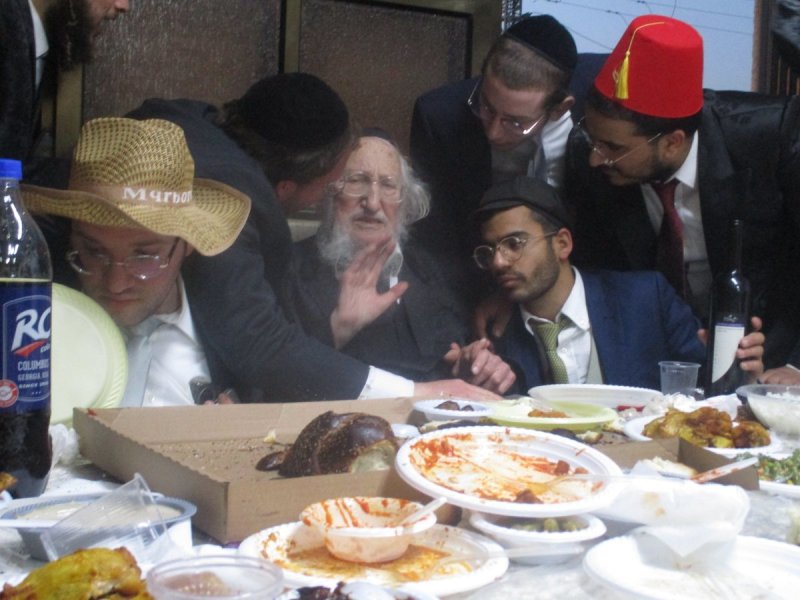 באדיבות המצלם