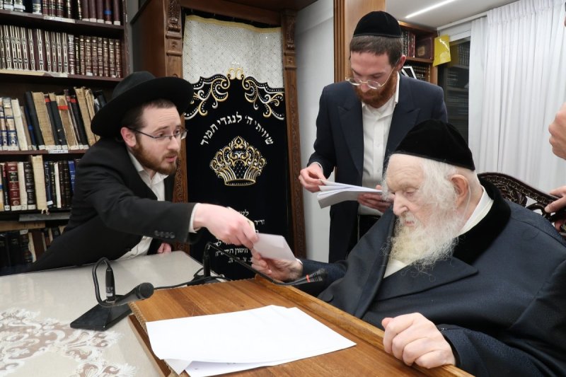 באדיבות המצלם