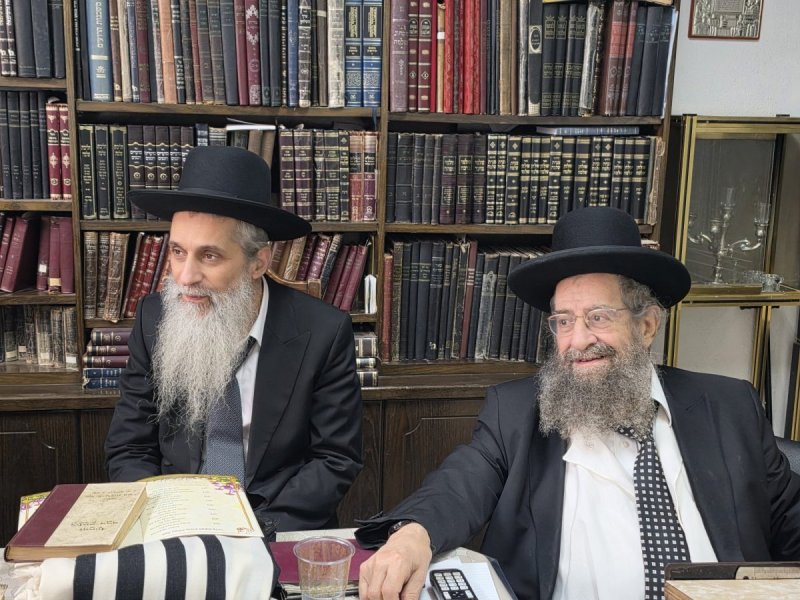 באדיבות המצלם