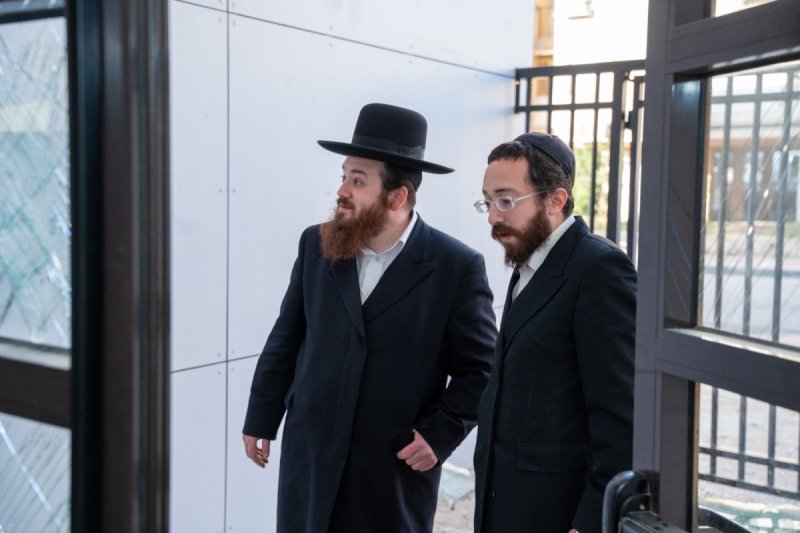 באדיבות המצלם