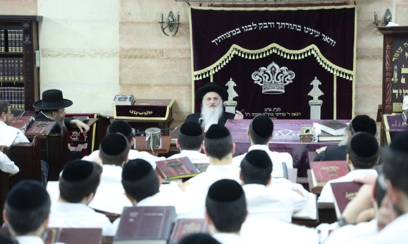 הגר"ח פיינשטיין ב'עליון': "להיזהר שבימי בין הזמנים לא תתחלל הקדושה"