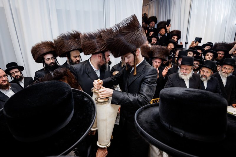 אברומי בלום